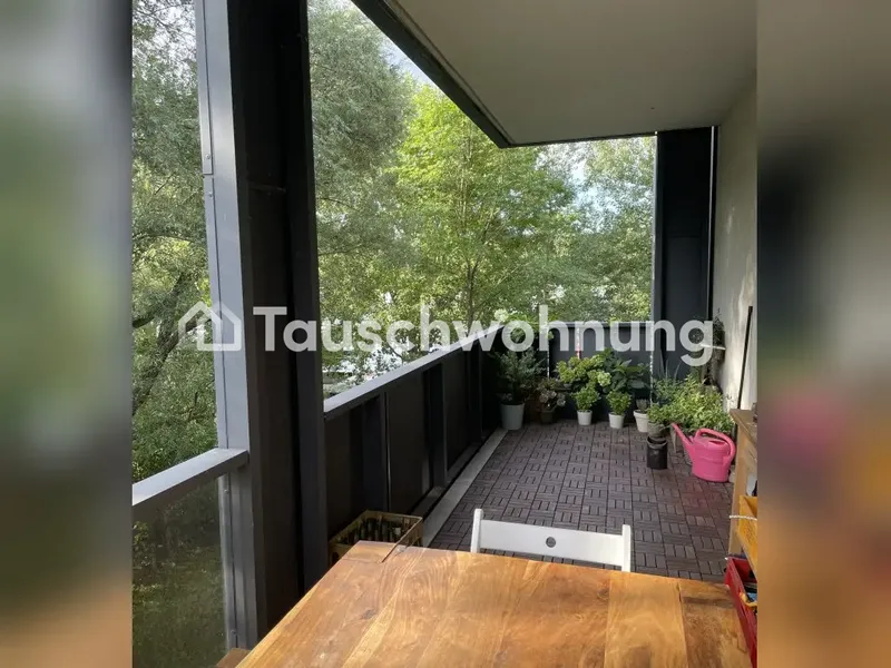 Tauschwohnung: Bieten 2 Zimmer Wohnung am Wasser im Tausch gegen größere — photo 1